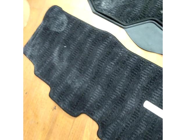 NISSAN
NV350 caravan / E26
Genuine floor carpet
