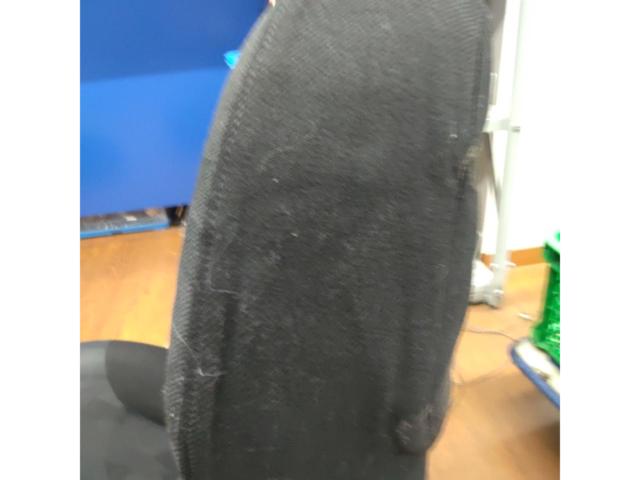 RECARO
STYLE-J
Reclining seat
Right-side pump *Mounting hole defect*