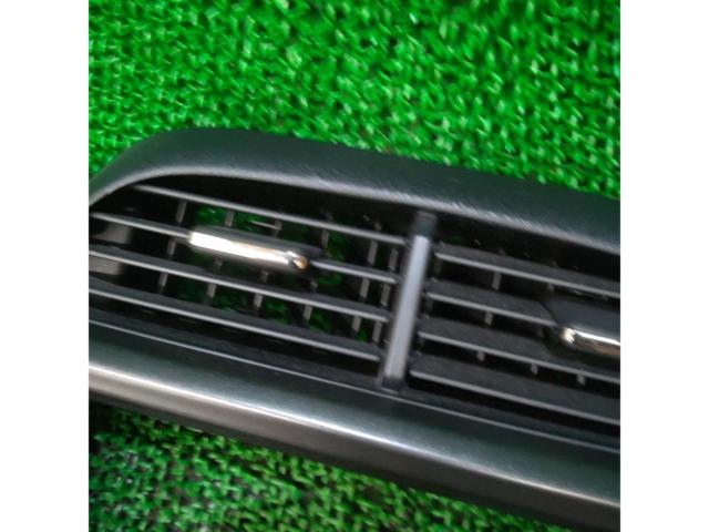HONDA
Fit / GE system
Genuine 7-inch navigation panel