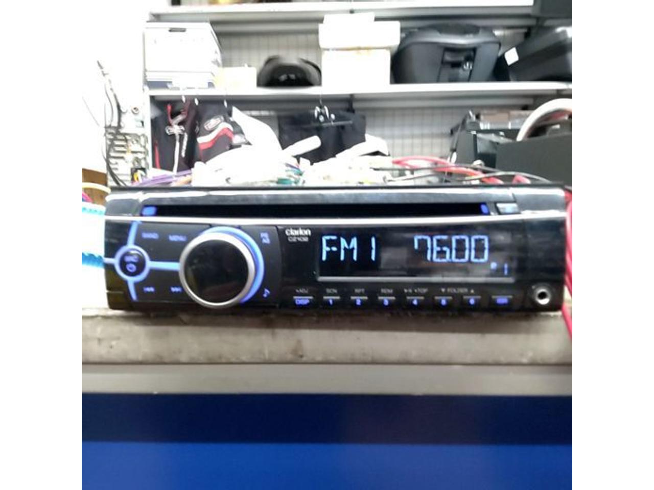 ADDZEST / Clarion
CZ102
CD / front AUX / MP3 / WMA
Made in 2012