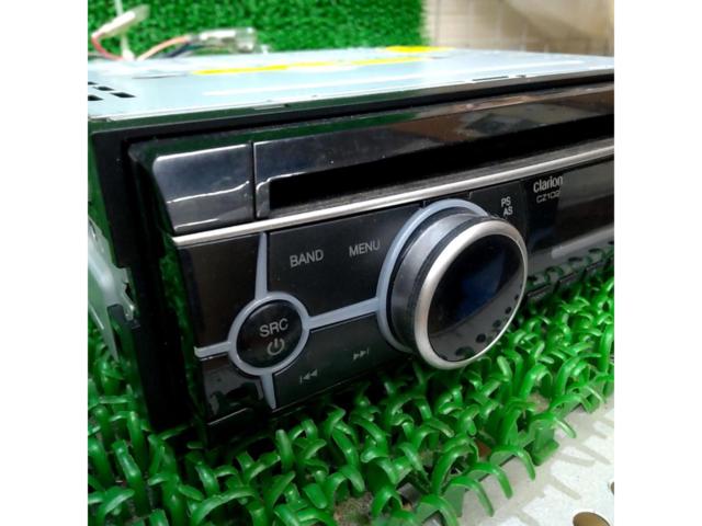 ADDZEST / Clarion
CZ102
CD / front AUX / MP3 / WMA
Made in 2012