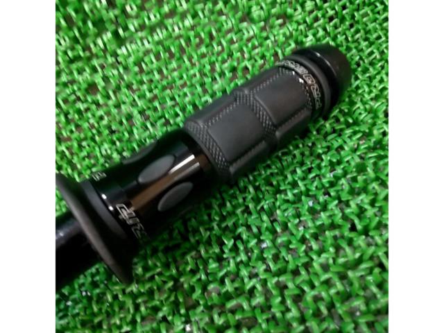 Unknown Manufacturer
Φ22.2mm
Braced handlebars
+
PROGRIP