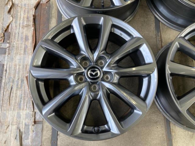 マツダ MAZDA3純正ホイール