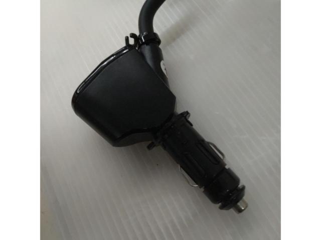 メーカー不明 USB増設シガーソケット/フレキシブルスマホホルダー