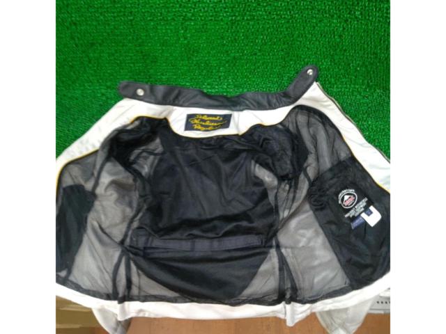 KUSHITANIKL-2095
Mesh jacket
Size: M