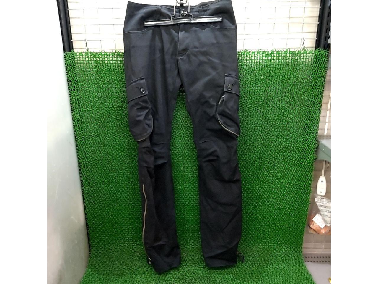 KUSHITANIKL-2089
Windstopper Cargo Pants
Size: M