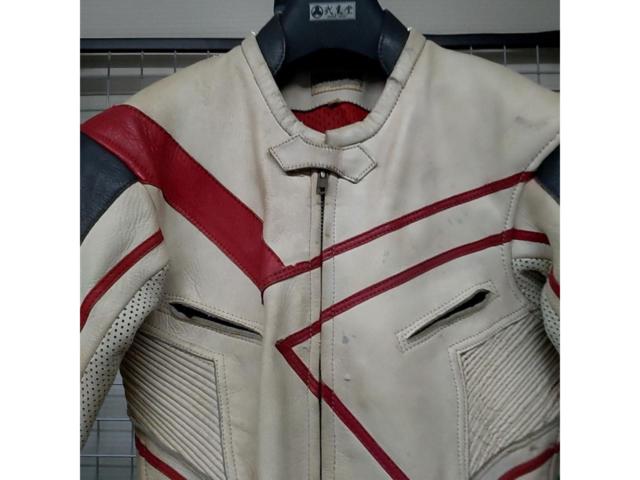 *Personalization available
STUFF
U
Leather racing suit
Size: M