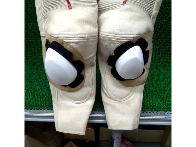 *Personalization available
STUFF
U
Leather racing suit
Size: M
