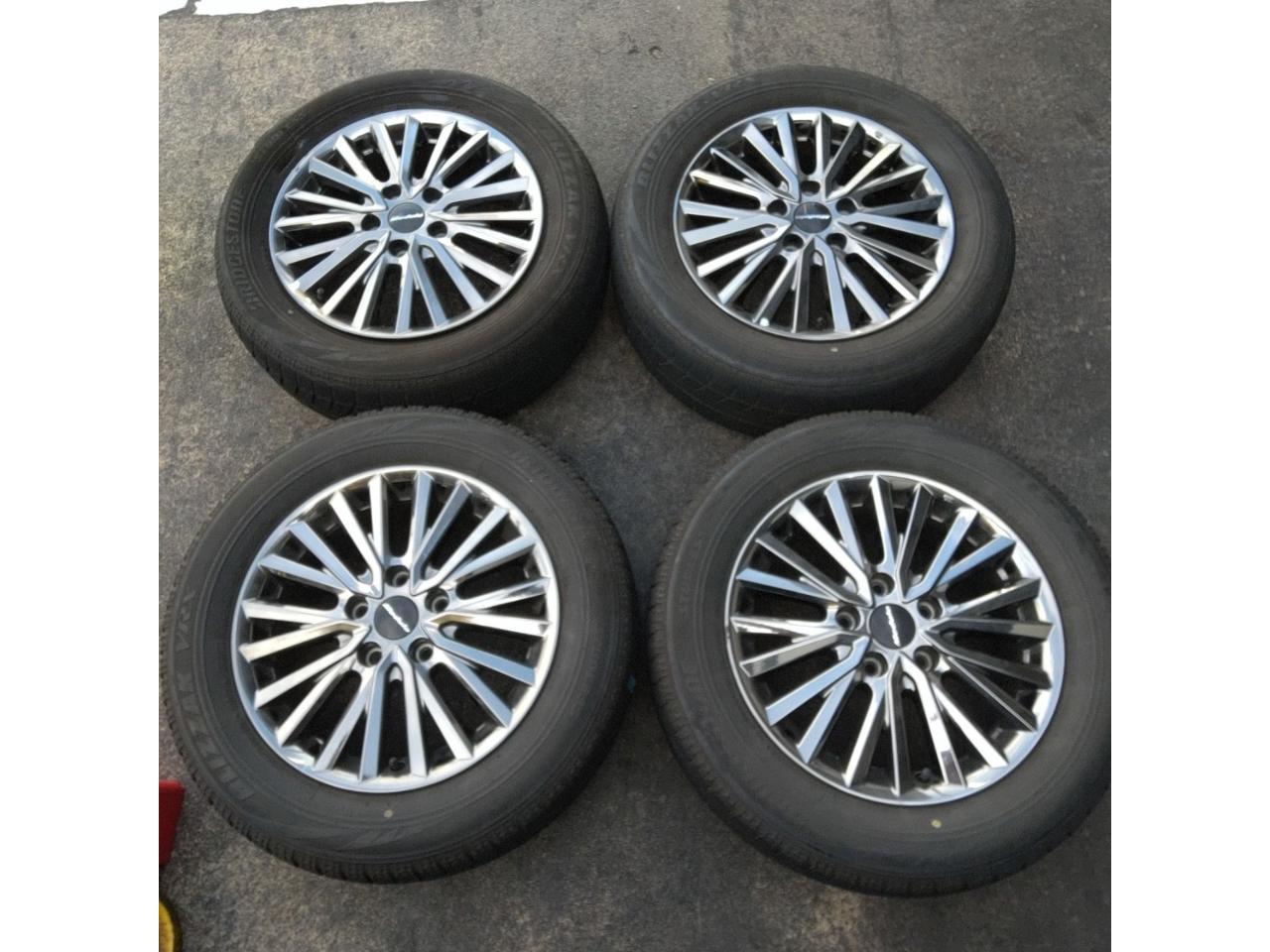 *Wheels only Honda
Modulo
MG-023
Stepwagon/RP5 Genuine Option