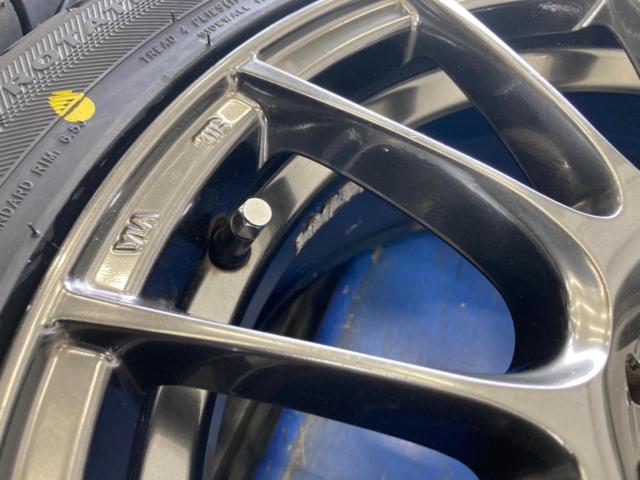weds
WedsSport
SPORT
SA-72R + KENDA
KR 20