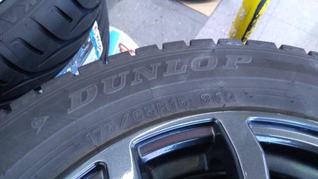 LEBEN 10本スポークホイール + DUNLOP WINTERMAXX WM02