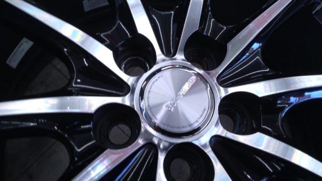 BRIDGESTONE
ECO
FORME
SE-15
+
SEIBERLING
SL 201