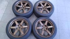 Excellent condition
RAYS
VOLKRACING
TE37
SAGA
s-plus
+
KENDA
KR 20