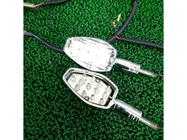 メーカー不明 LEDウィンカー 前後セット ※1個レンズ無し