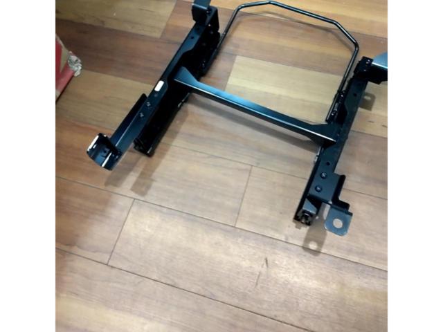 RECARO シートレール 【2087.518.1】ムーヴ/175 185 ※LH側