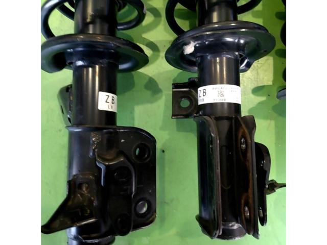 トヨタ GR86 ZN8 純正サスキット