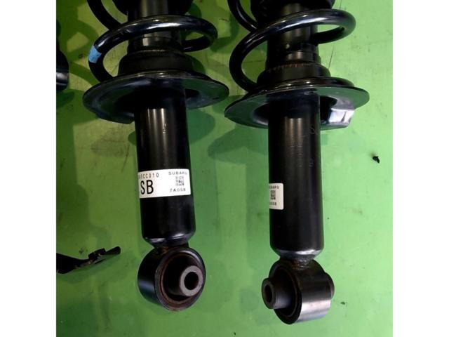 トヨタ GR86 ZN8 純正サスキット