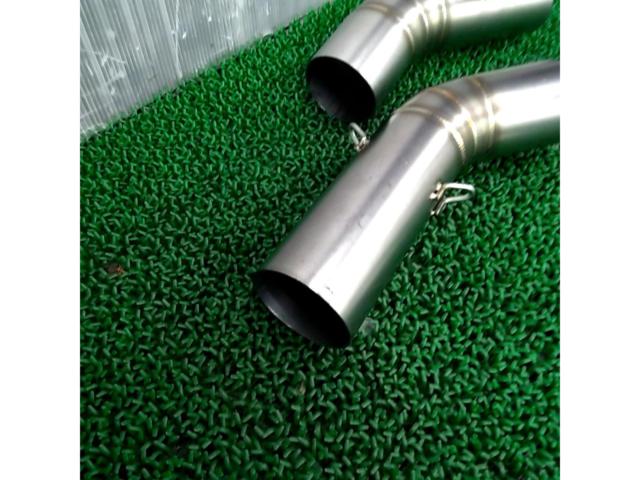 [Wakeari] manufacturer unknown
For DUCATI
Intermediate pipe