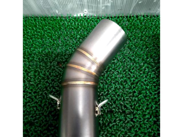 [Wakeari] manufacturer unknown
For DUCATI
Intermediate pipe