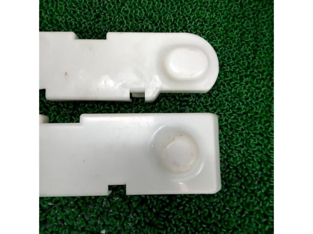 Nissan
Kenmeri genuine
Tail cover
*One claw is missing.