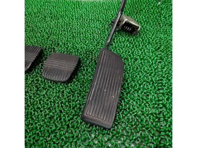 Nissan (NISSAN)
Sylvia / S15
Genuine pedal