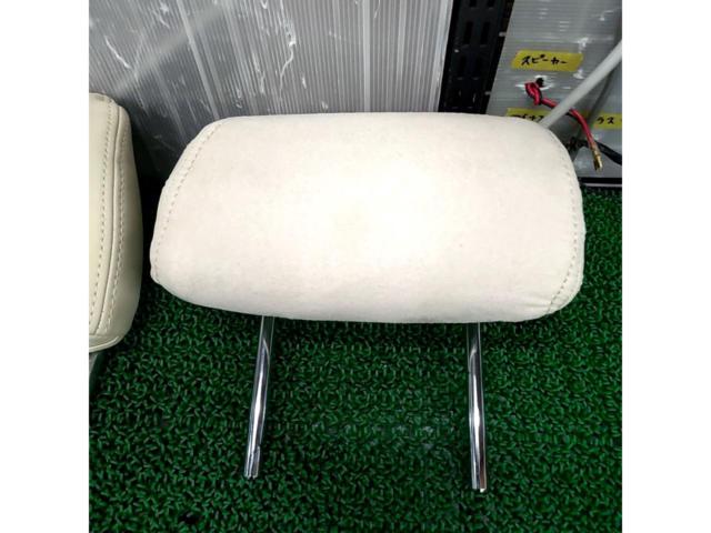 Toyota (TOYOTA)
20 system Vellfire
Genuine
3rd row headrest