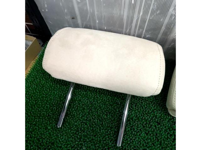Toyota (TOYOTA)
20 system Vellfire
Genuine
3rd row headrest