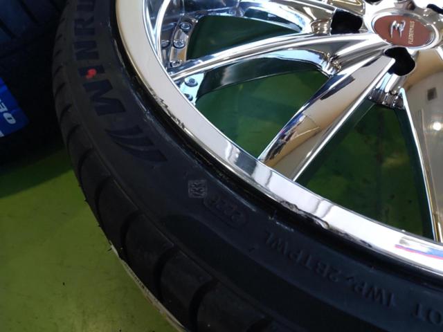 FLEDERMAUS CUERVO 10 + WINRUN R330