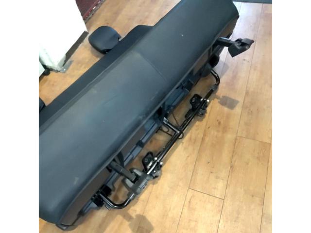 【TOYOTA純正】セカンドシート+メーカー不明 シートカバー