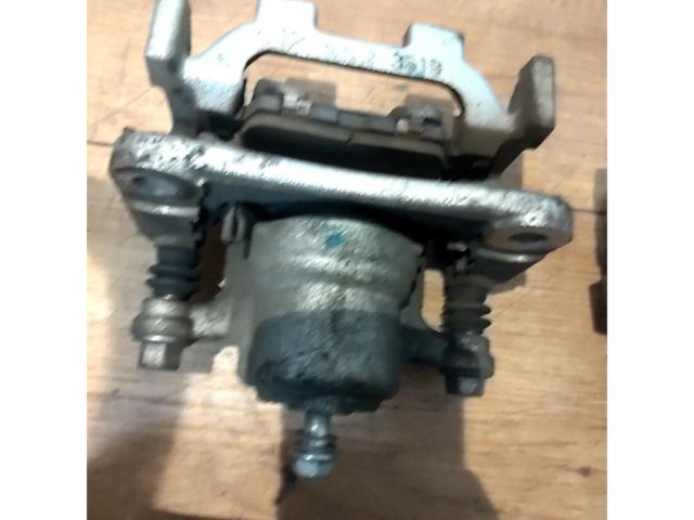 NISSAN
INFINITY genuine calipers
FX35