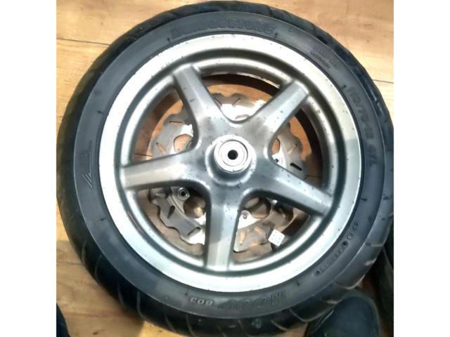 YAMAHA
Original wheel front and back set
Signas X
Type 2 / SE44J