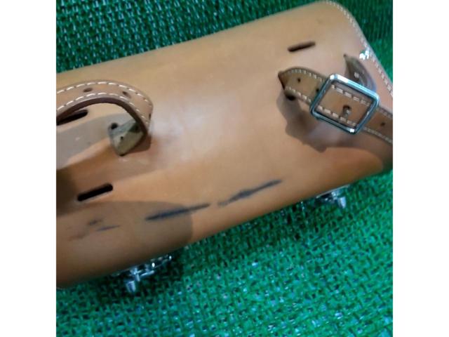 DEGNER
TB-3G
Leather tool bag