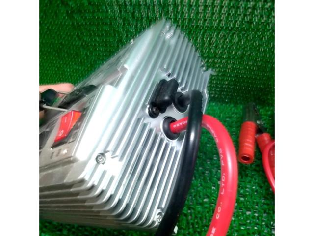 CELLSTAR  CV-800 全自動バッテリー充電器
