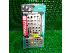 Naporekkusu
LONZA
Aluminum pedals for cars
AT vehicles only
AK-701