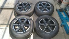 ホンダ純正(HONDA)  ヴェゼル純正ホイール  + PIRELLI(ピレリ) POWERGY