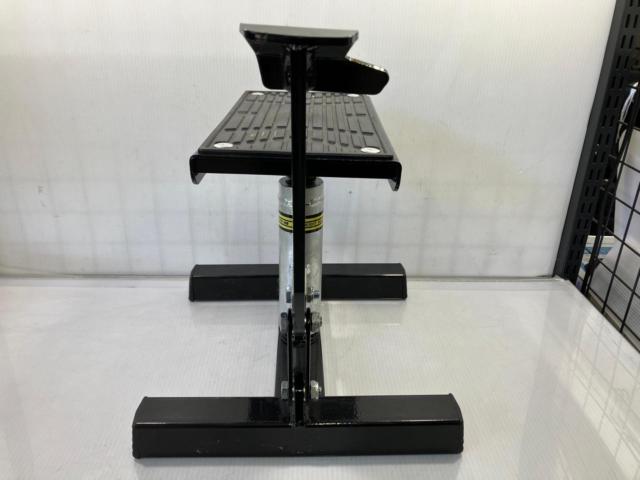 【UNIT】D6444 オフロード リフトスタンド ダンパー付 ワイド