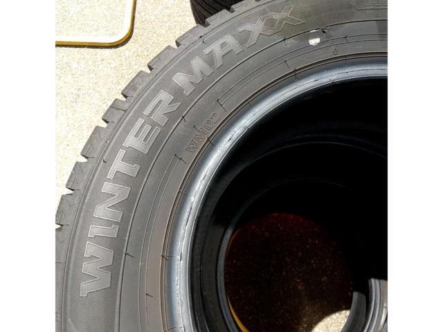 DUNLOP WINTERMAXX
WM02