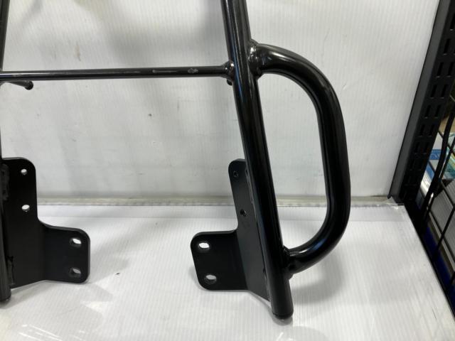 ENDURANCE
Rear carrier with tandem grip