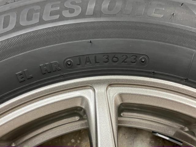 【BRIDGESTONE】ECO FORME SE-23+【BRIDGESTONE】BLIZZAK VRX3