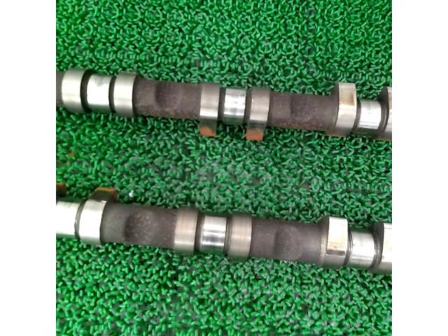 Nissan
Skyline GT-R / BNR32
Genuine camshaft