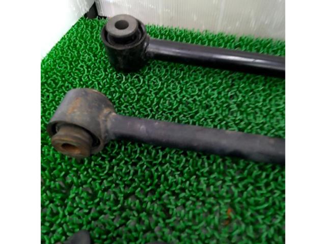 Mazda
RX-8 / SE3P
Genuine
Arm
Set