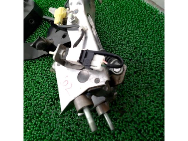 Pleiades
Legacy / BP5
Genuine pedal
(MT)