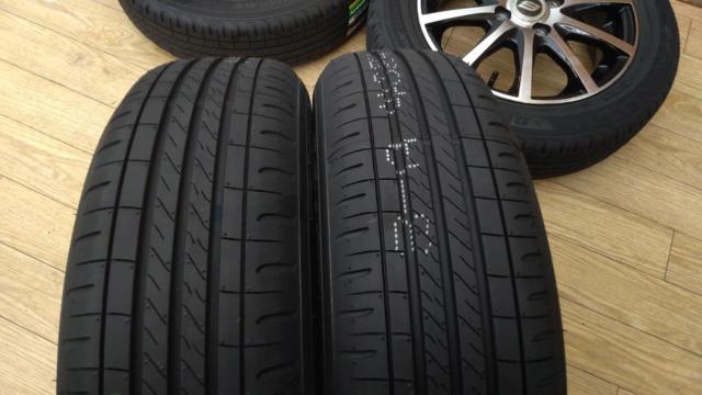 STRANGER
10-spoke wheel
+
DUNLOP
ENASAVE
EC 205