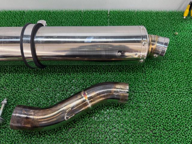 CBR400R/NC56BEAMS
R-EVO
Slip-on muffler + genuine gasket