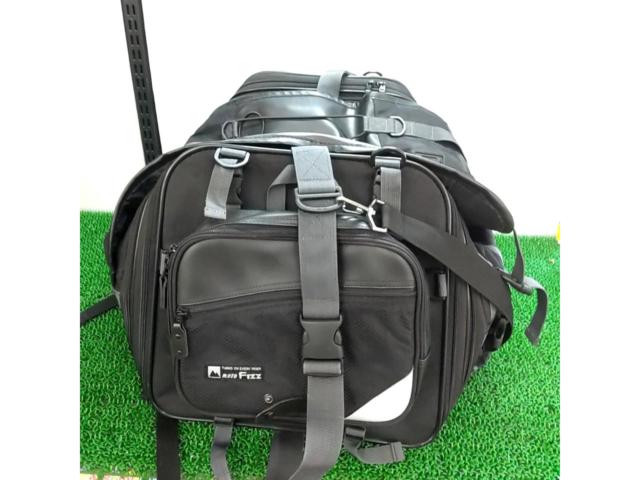 General purpose MOTO
FIZZ
Camping seat bag 2
MFK-102