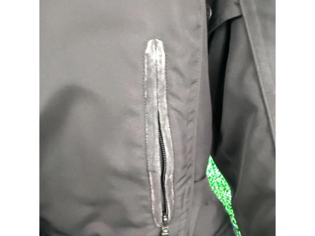 Size: LROUGH & ROAD
Gore-Tex
Riding jacket