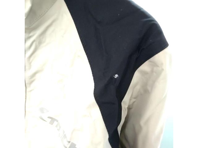Size: LRSTaichi
DRYMASTER
RAIN
SUITS
Rain suit top and bottom set