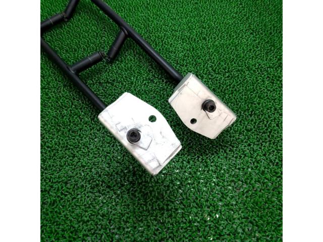 ZRX1200R/S/～'08 GIVI
For mono lock
Vehicle-specific fitting bracket
