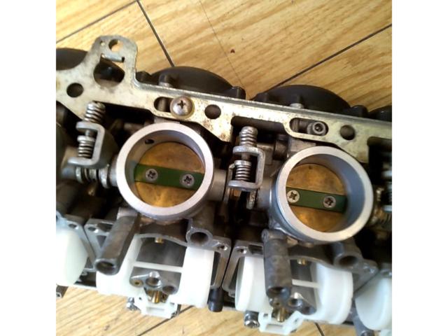 ワケアリ 純正キャブレター【ZXR250】