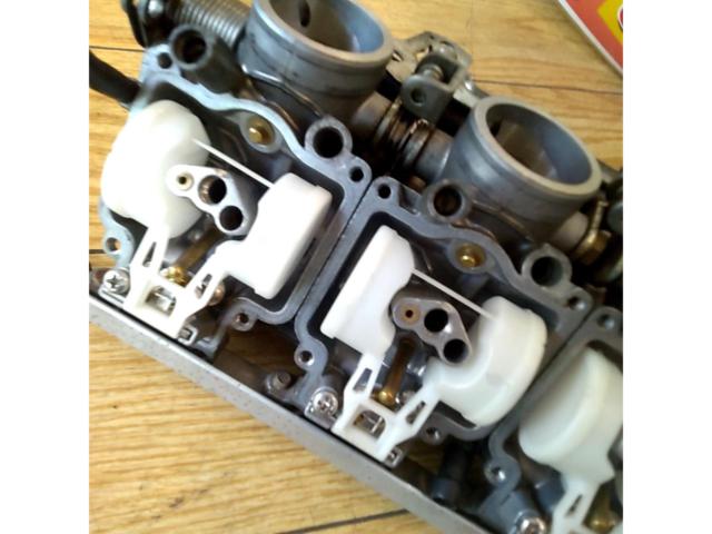 ワケアリ 純正キャブレター【ZXR250】